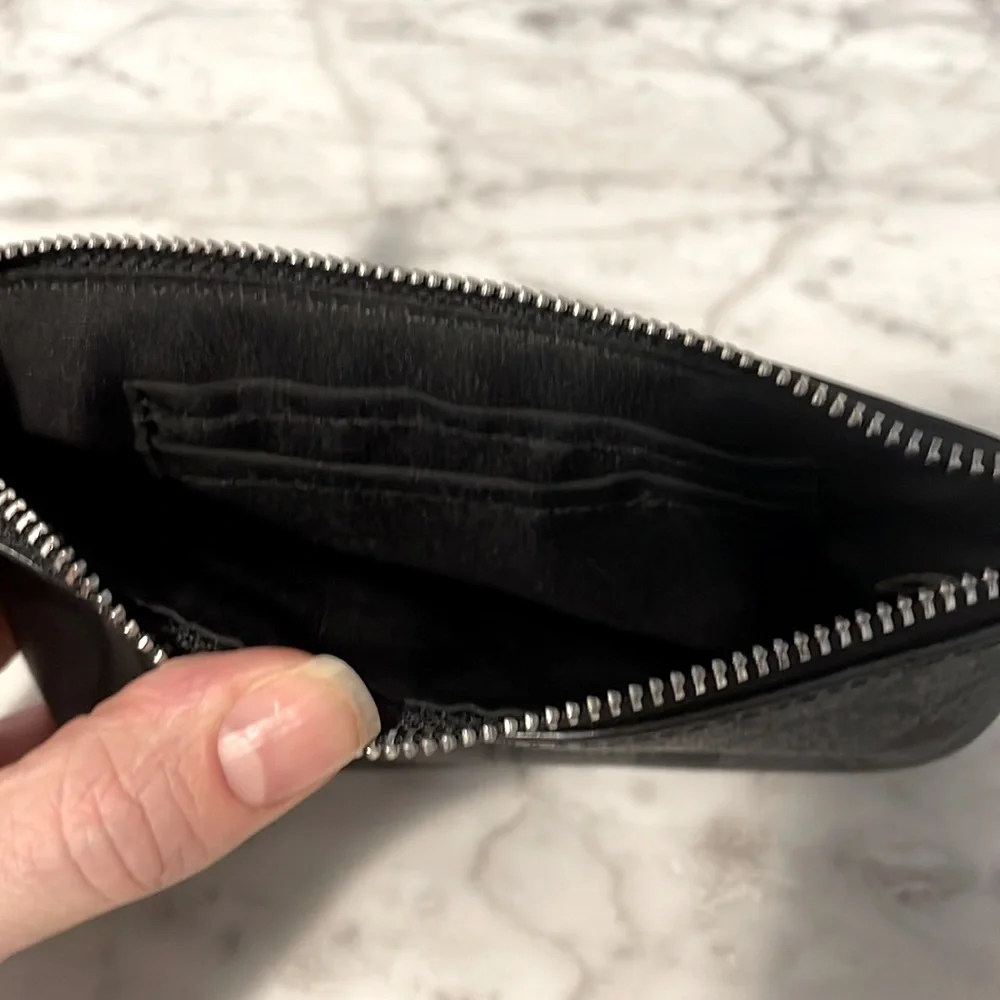 Coach wristlet - Picture 3 of 3